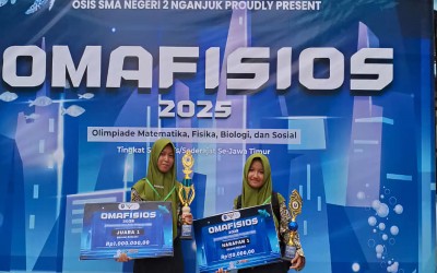 2 Siswi SMPN 7 Nganjuk Raih Prestasi Gemilang di OMAFISIOS Tingkat Jawa Timur